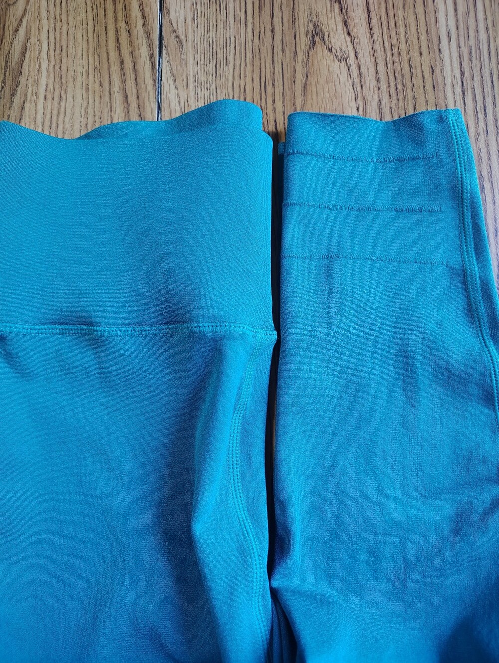 NWT Fabletics High Waisted Sculpt Knit Performance Classic Legging Green sz L. - Picture 13 of 14